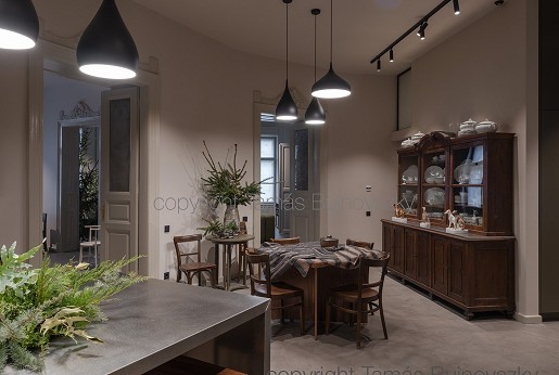 Népszínház Street